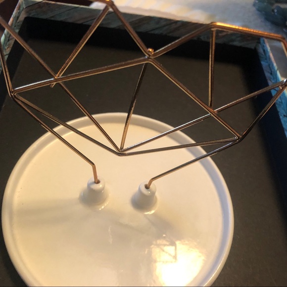 imm Living Coxet Wire Heart Ceramic Jewelry Holder - Picture 4 of 4